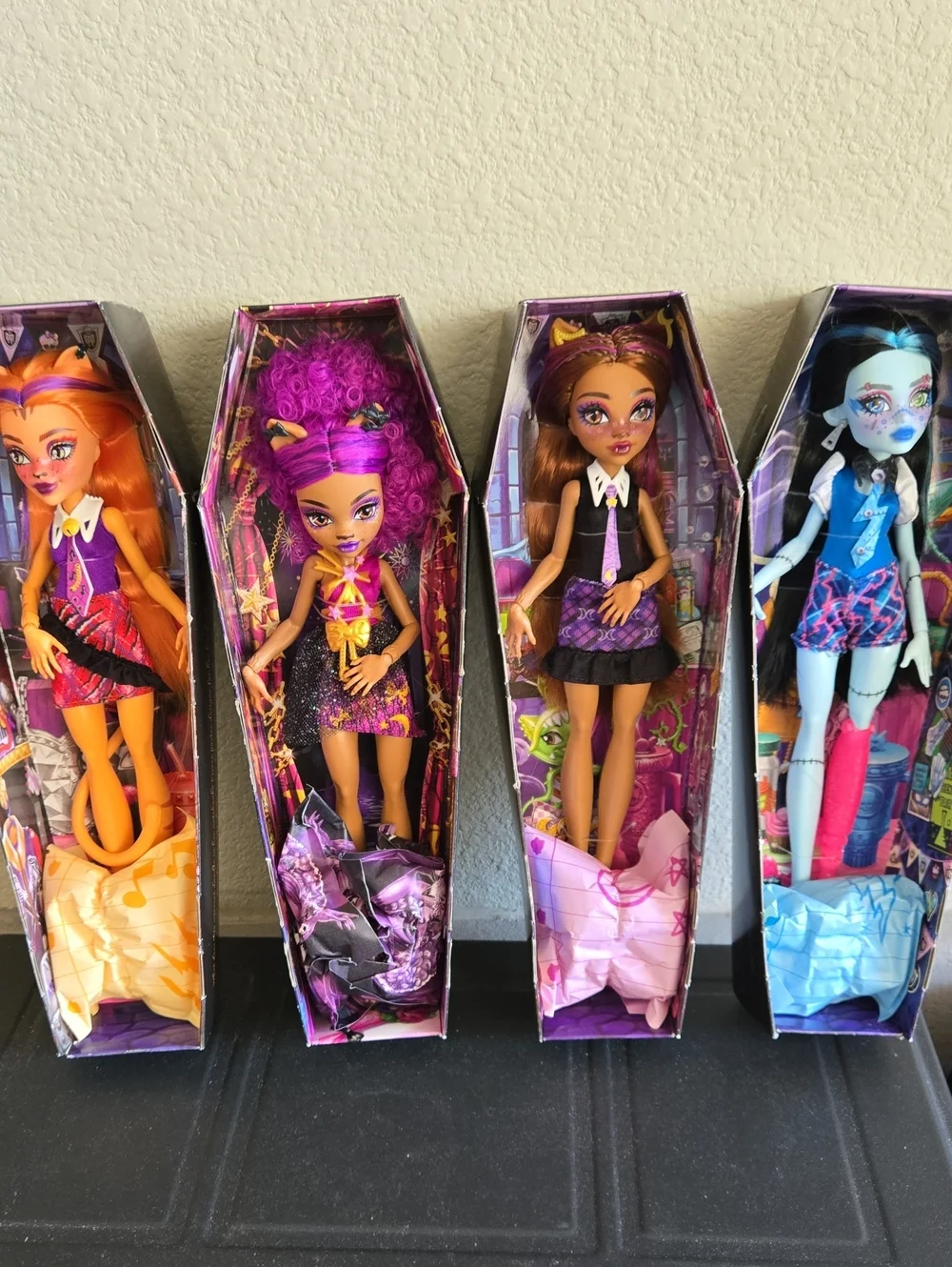 Monster High Dolls Set Of 4 Purple, Pink, Orange & Blue